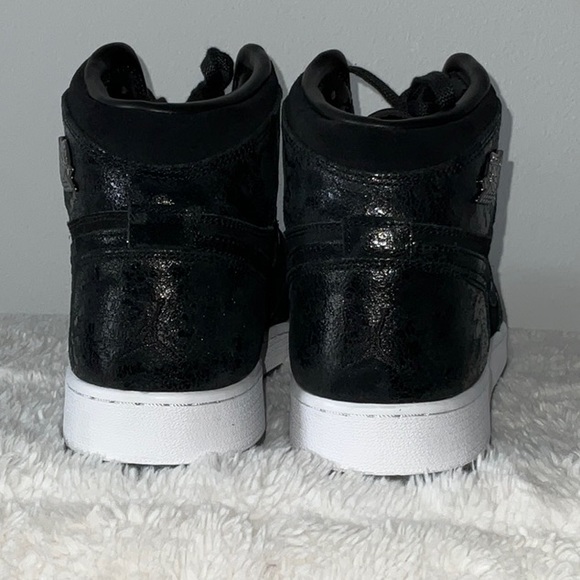 Nike AIR JORDAN 1 RET HI PREM HC GG/ Black/Black-White-Gym RED(Inside shoe) - Picture 4 of 8